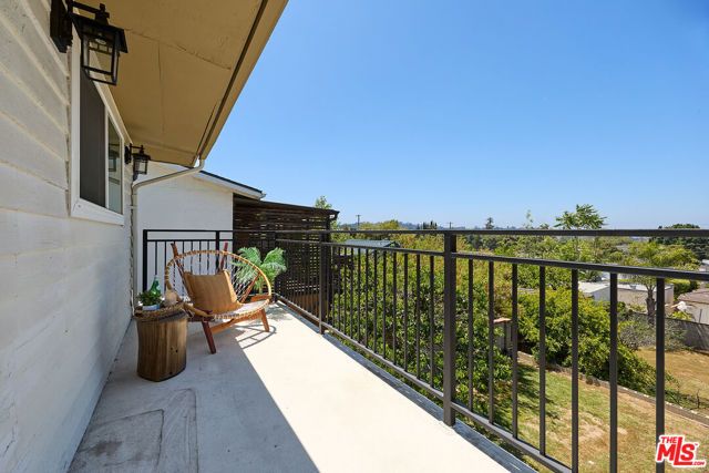 1509 N Avenue 56, Los Angeles, CA 90042