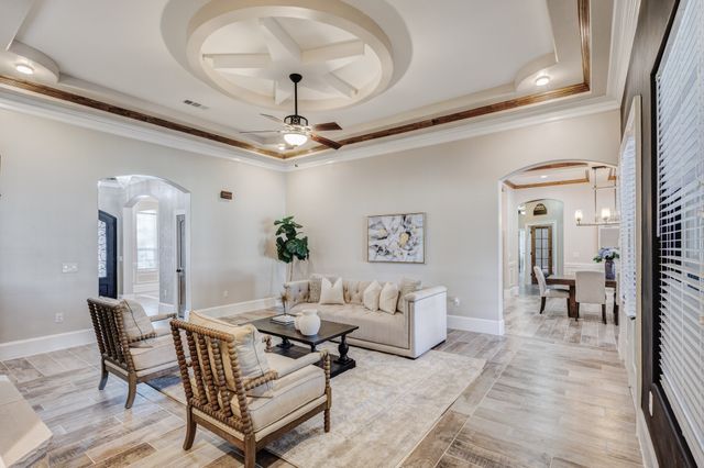 7101 Bridges Avenue, Richland Hills, TX 76118