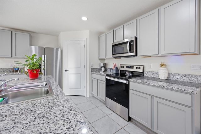 16402 SW 17TH TERRACE ROAD, Ocala, FL 34473