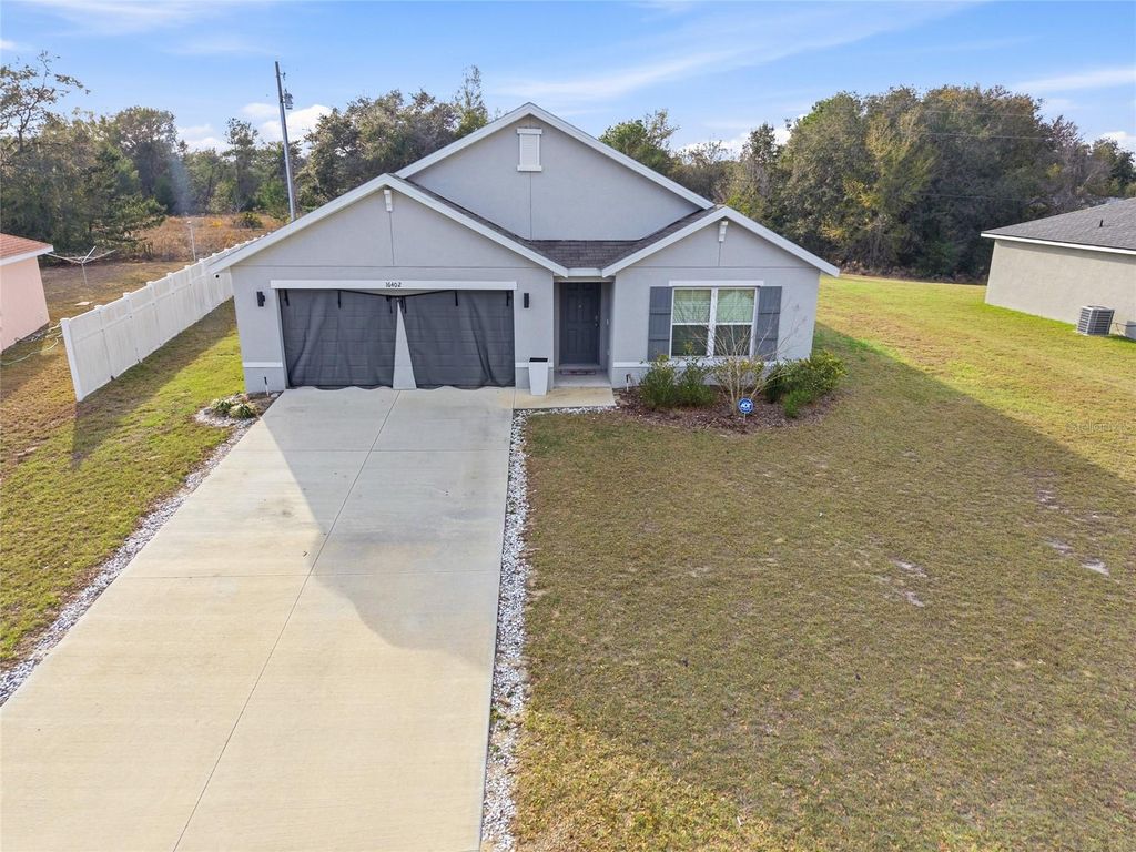 Image 3 of property listing at 16402 SW 17TH TERRACE ROAD, Ocala, FL 34473