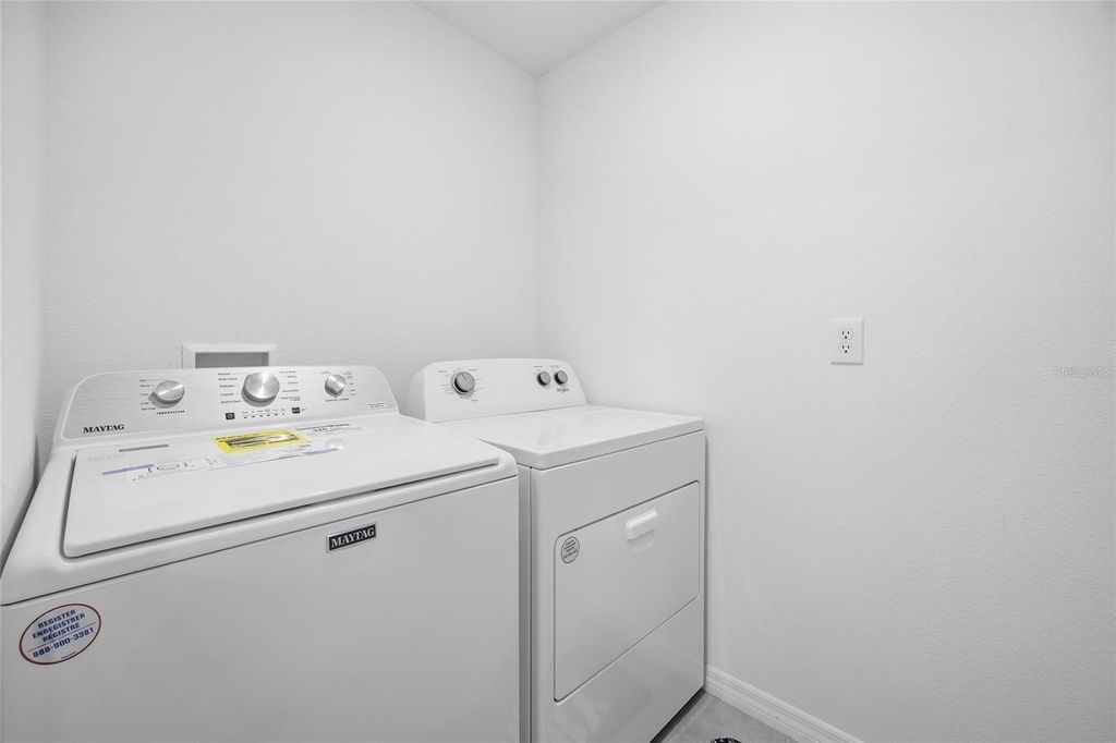 Image 26 of property listing at 16402 SW 17TH TERRACE ROAD, Ocala, FL 34473