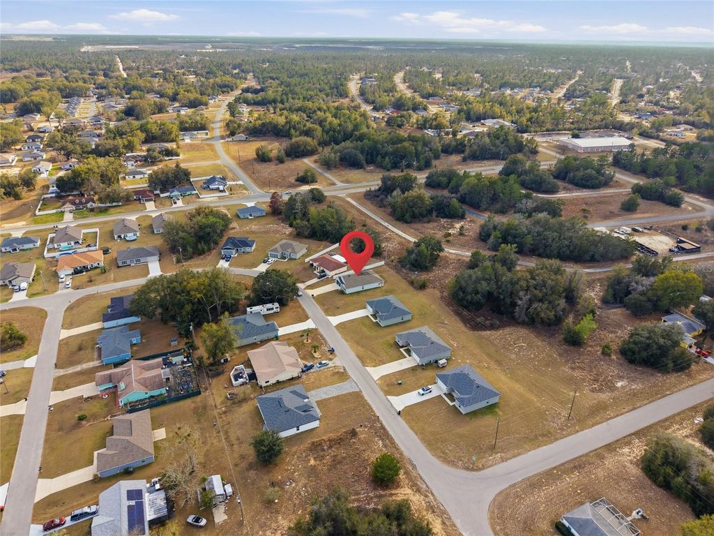 Image 33 of property listing at 16402 SW 17TH TERRACE ROAD, Ocala, FL 34473