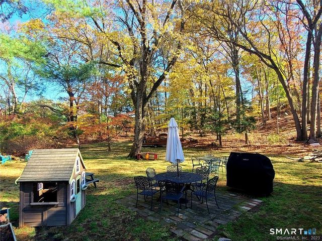 32 Horseshoe Road, Wilton, CT 06897