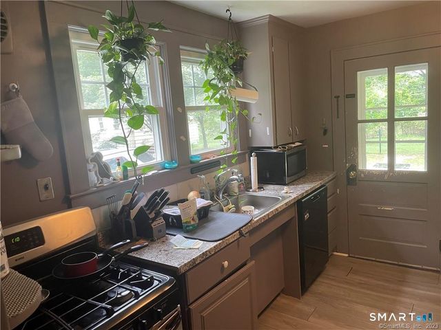 32 Horseshoe Road, Wilton, CT 06897