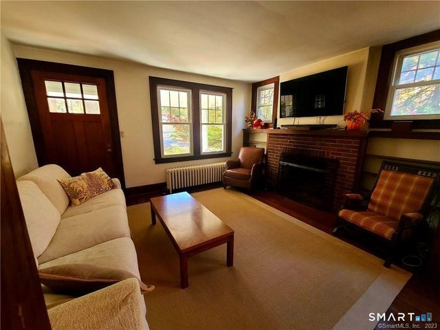 32 Horseshoe Road, Wilton, CT 06897