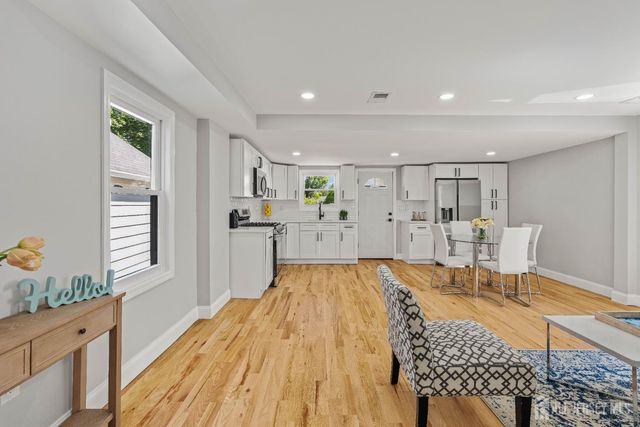 91 S Main Street, Milltown, NJ 08884