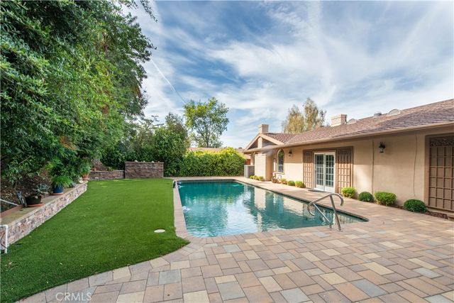 16534 Bosque Drive, Encino, CA 91436