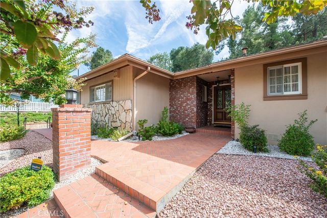 16534 Bosque Drive, Encino, CA 91436