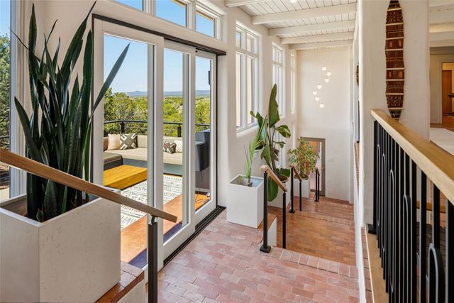 722 Gonzales Road, Santa Fe, NM 87501