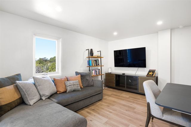 722 Gonzales Road, Santa Fe, NM 87501