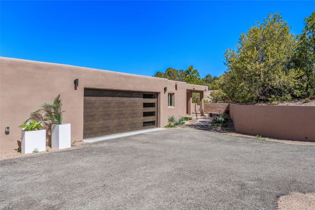 722 Gonzales Road, Santa Fe, NM 87501