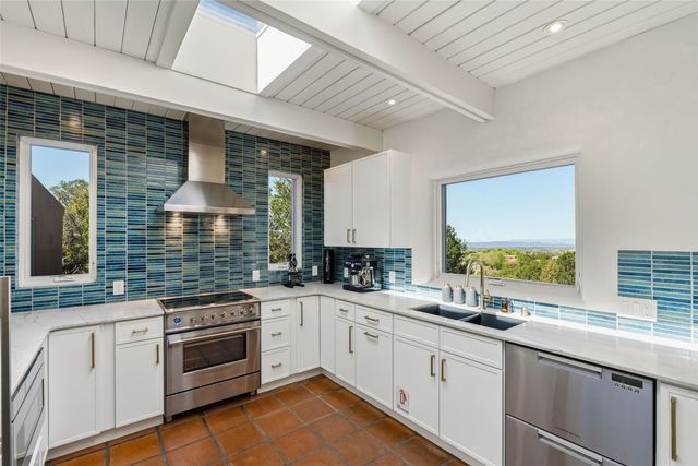 722 Gonzales Road, Santa Fe, NM 87501