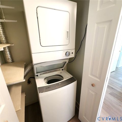 143 Arlington Sq, Ashland, VA 23005