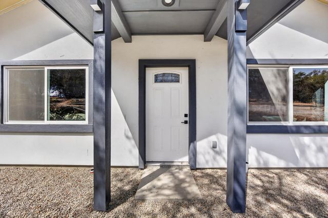 6161 Gallagher Rd, Pilot Hill, CA 95664