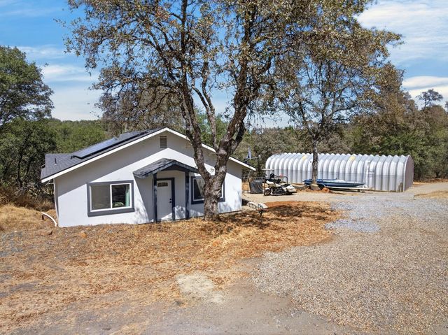 6161 Gallagher Rd, Pilot Hill, CA 95664