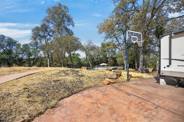 6161 Gallagher Rd, Pilot Hill, CA 95664