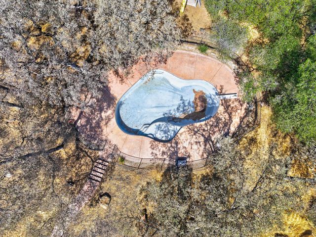 6161 Gallagher Rd, Pilot Hill, CA 95664