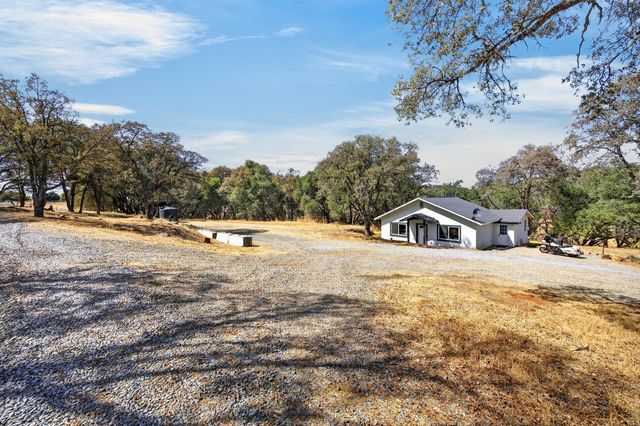 6161 Gallagher Rd, Pilot Hill, CA 95664