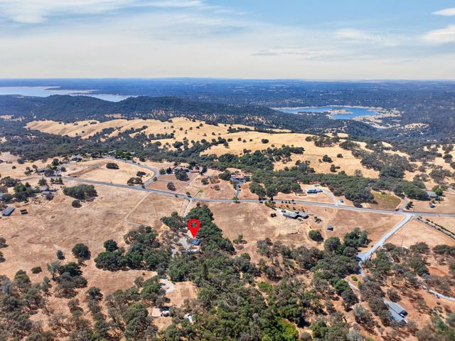 6161 Gallagher Rd, Pilot Hill, CA 95664