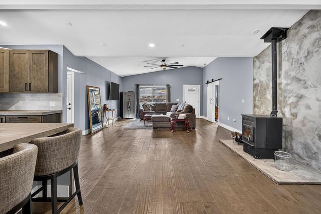 6161 Gallagher Rd, Pilot Hill, CA 95664