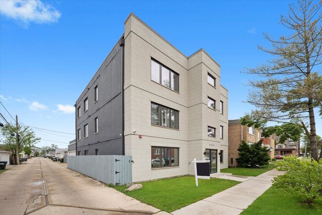 7230 W Belden Avenue 1, Elmwood Park, IL 60707