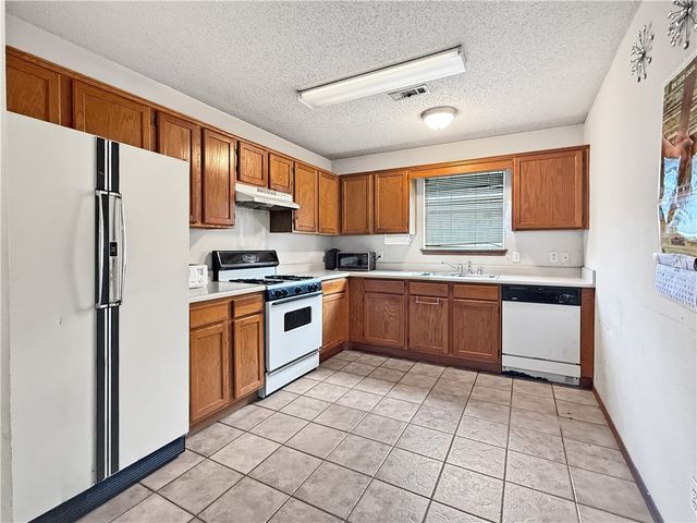 746 Locust Street, Springdale, AR 72762