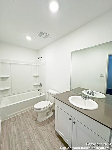 3821 Far Horizon, Seguin, TX 78155