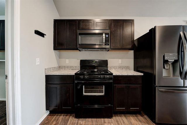 912 Klare Lane, Midwest City, OK 73130