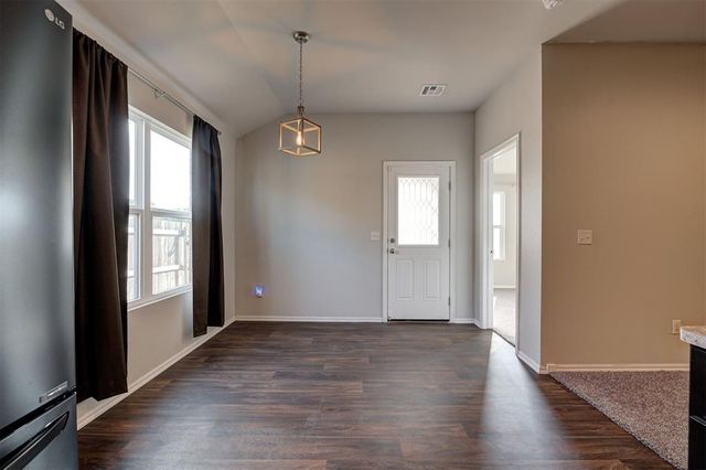 912 Klare Lane, Midwest City, OK 73130