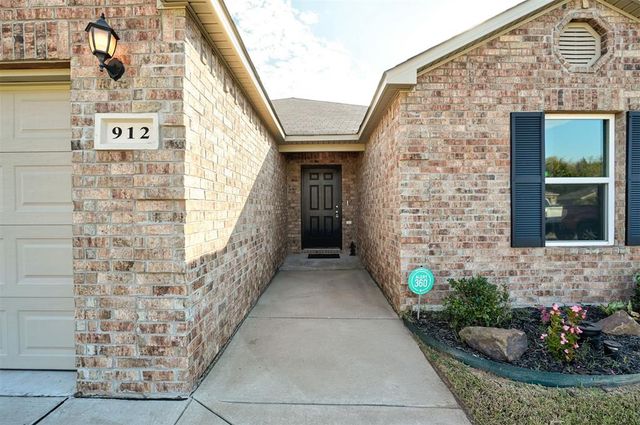 912 Klare Lane, Midwest City, OK 73130