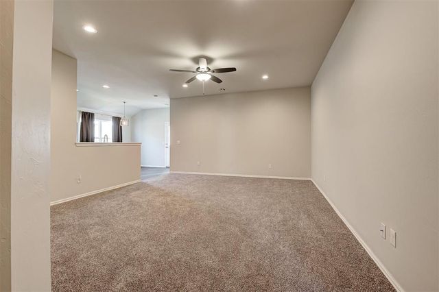 912 Klare Lane, Midwest City, OK 73130