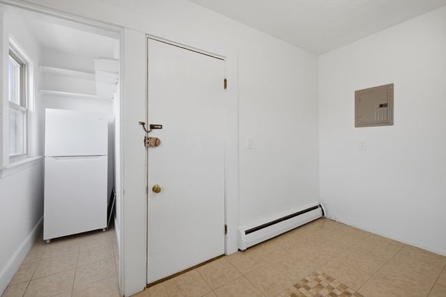 195 Concord Avenue 11, Cambridge, MA 02138