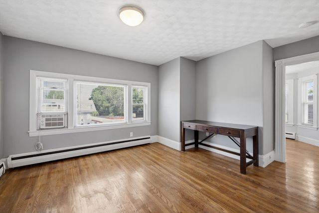 195 Concord Avenue 11, Cambridge, MA 02138