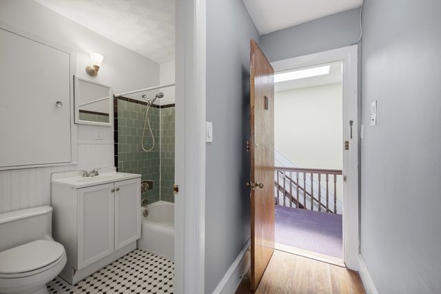 195 Concord Avenue 11, Cambridge, MA 02138