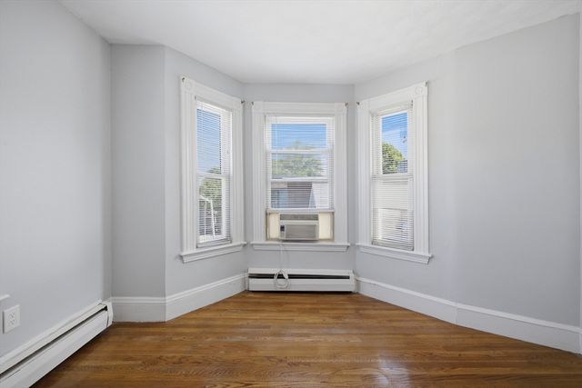 195 Concord Avenue 11, Cambridge, MA 02138