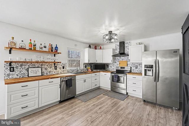 108 SEVEN PINES DR, Locust Grove, VA 22508