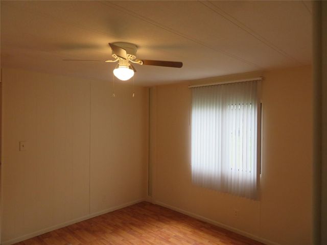 14209 E Ravine Run, Willis, TX 77318