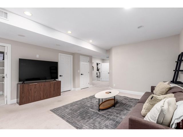 3027 S Elati St S, Englewood, CO 80110