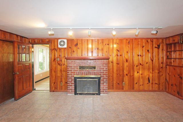 929 CHERRY TREE RD, Aston, PA 19014