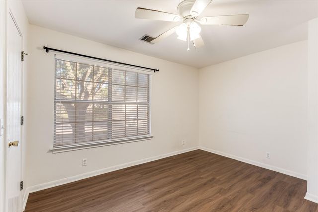 272 Tobin DR, Buda, TX 78610