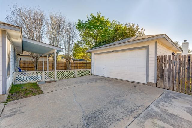 272 Tobin DR, Buda, TX 78610