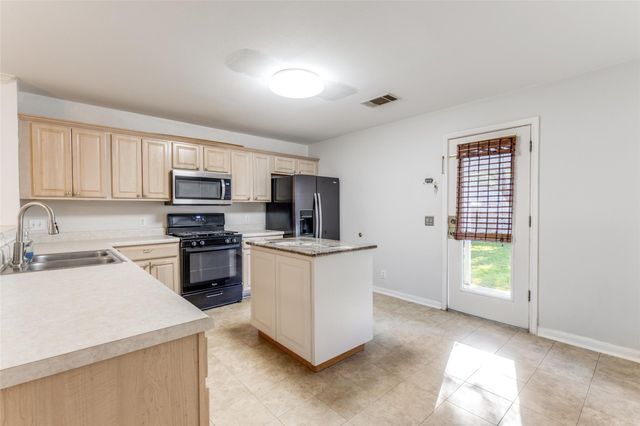 272 Tobin DR, Buda, TX 78610