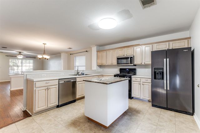 272 Tobin DR, Buda, TX 78610