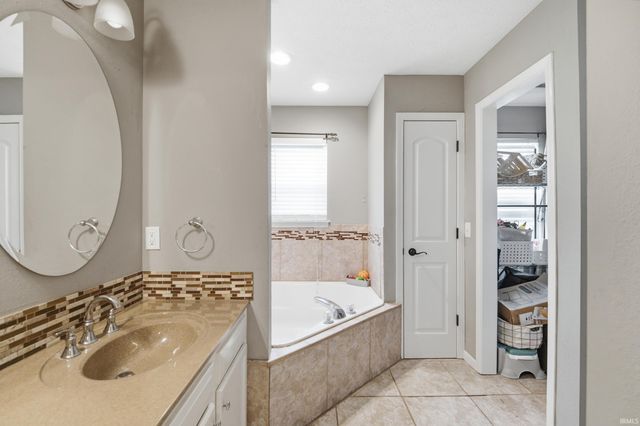 3996 Druze Avenue, Lafayette, IN 47909