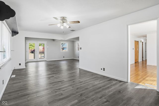 639 Averitt Road, Greenwood, IN 46142