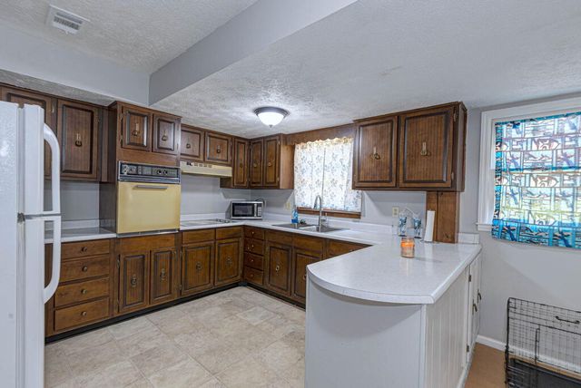 1245 Mooty Bridge Road, Lagrange, GA 30240