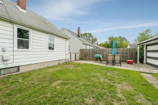 28861 Melvin Street, Roseville, MI 48066