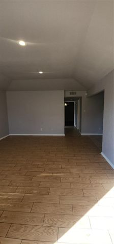 6721 Loma Vista Drive 6721 6723, Fort Worth, TX 76133