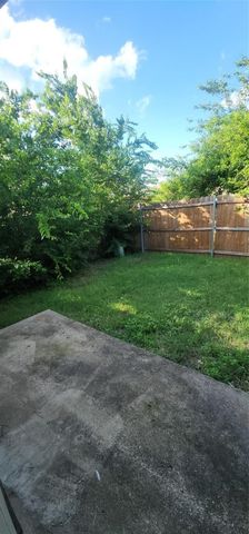 6721 Loma Vista Drive 6721 6723, Fort Worth, TX 76133