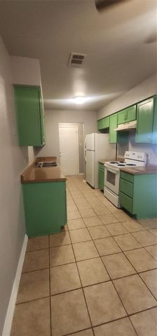 6721 Loma Vista Drive 6721 6723, Fort Worth, TX 76133